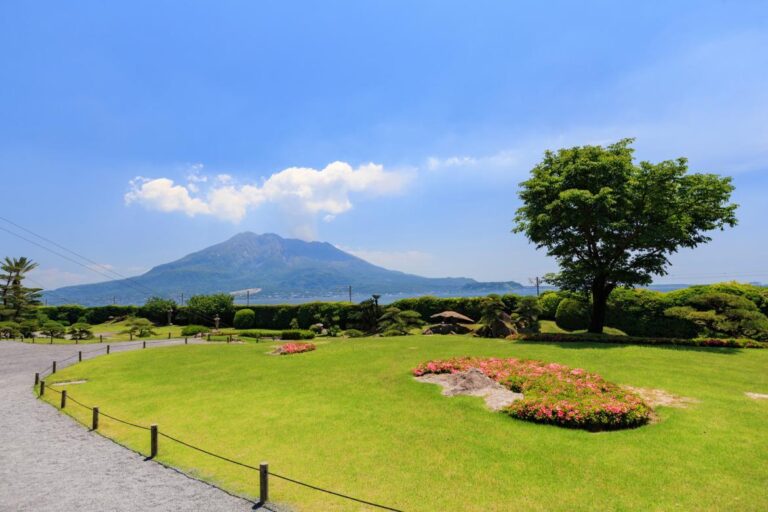 仙巖園：歷史介紹、交通門票 及 餐廳美食心得